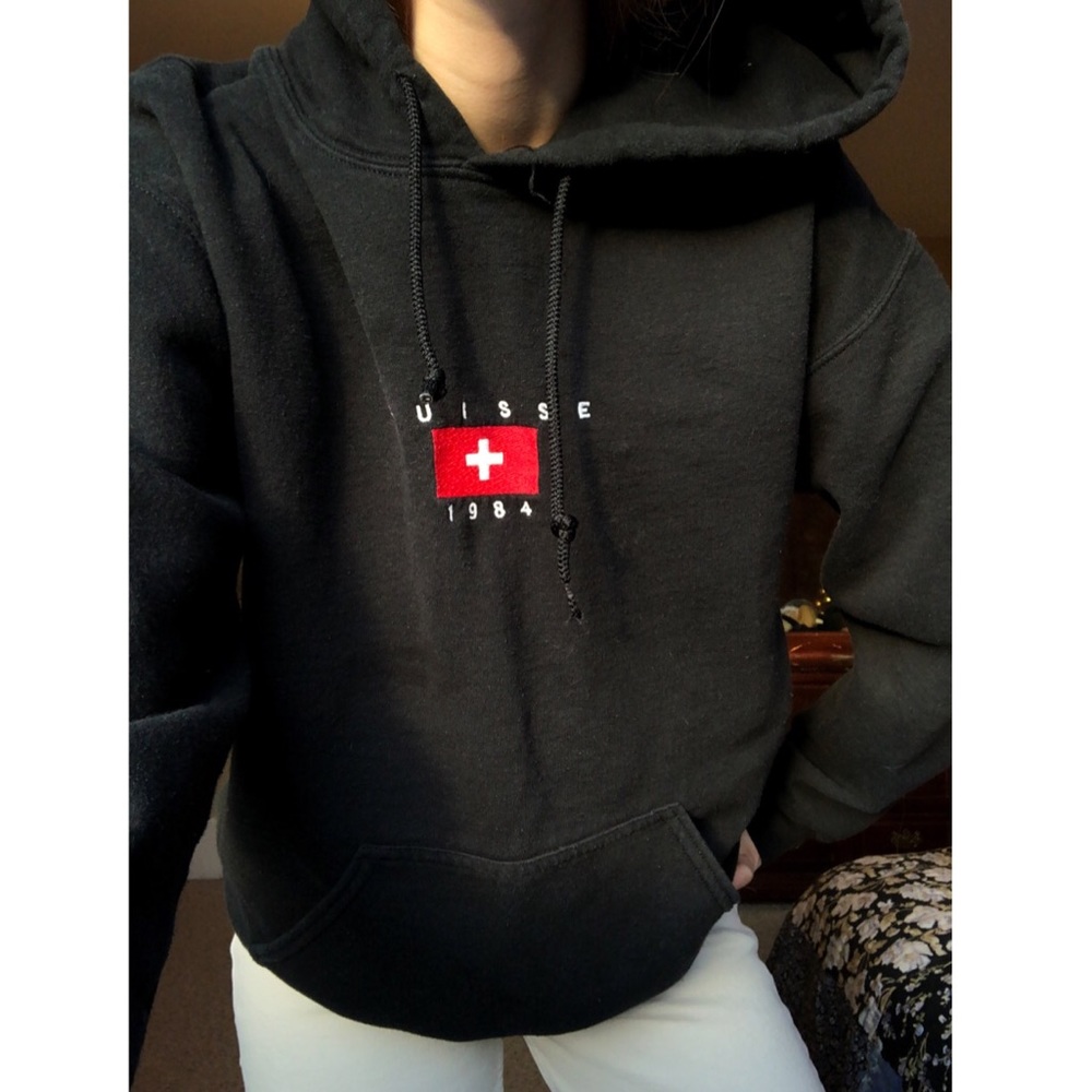 Brandy Melville Black Sweatshirt